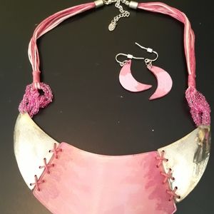 Women fashion necklace and earing set